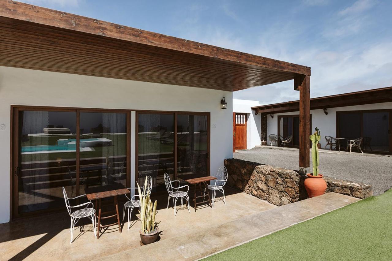 Hotelito Rural Flor De Timanfaya Tinajo Ngoại thất bức ảnh