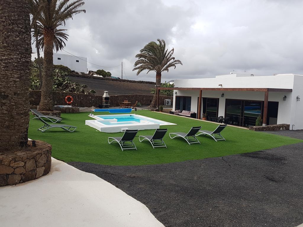 Hotelito Rural Flor De Timanfaya Tinajo Ngoại thất bức ảnh