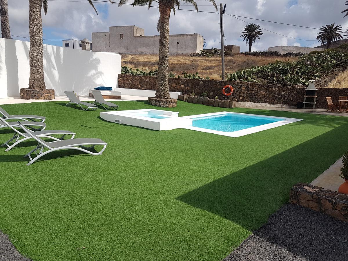 Hotelito Rural Flor De Timanfaya Tinajo Ngoại thất bức ảnh