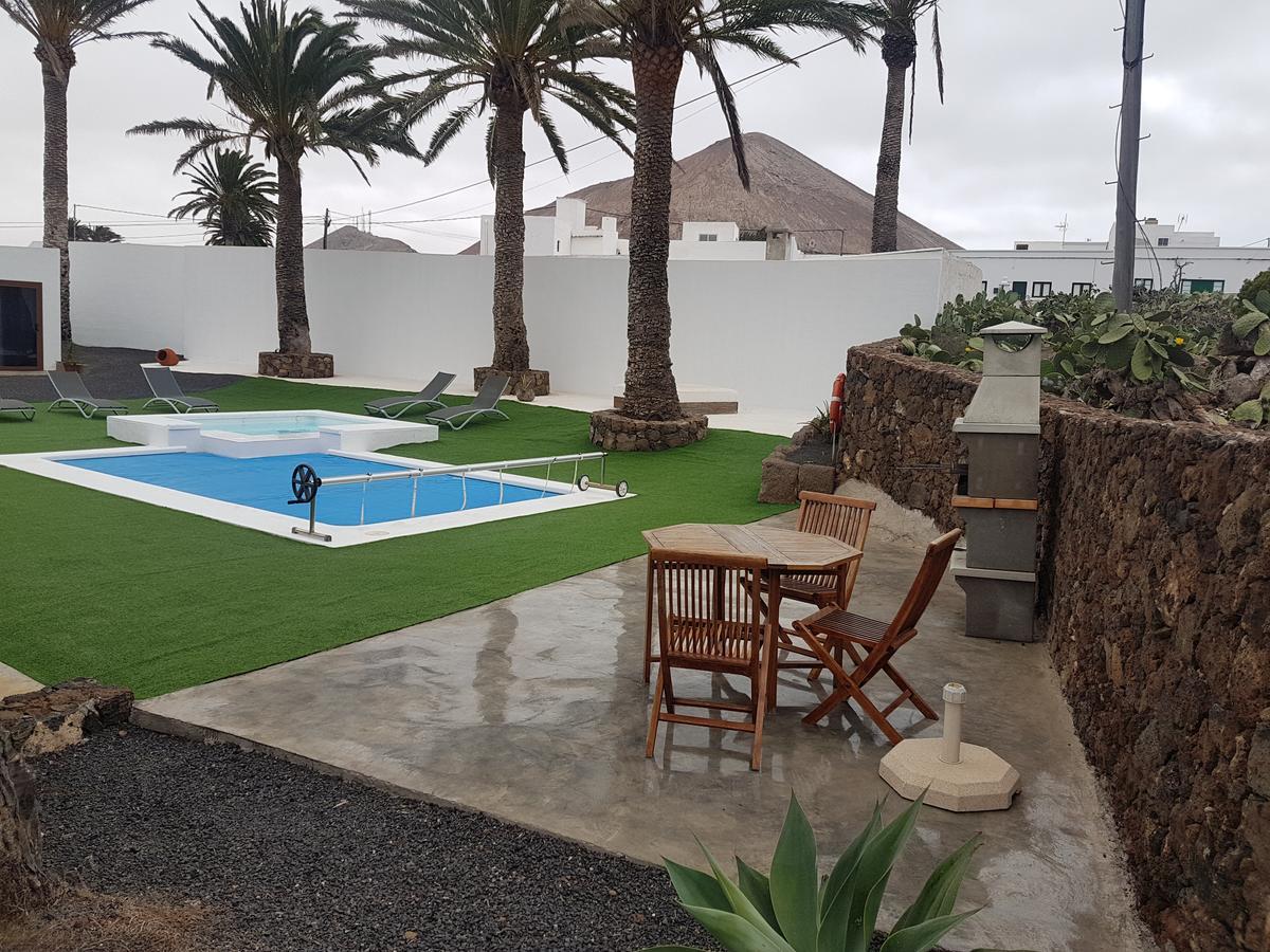Hotelito Rural Flor De Timanfaya Tinajo Ngoại thất bức ảnh